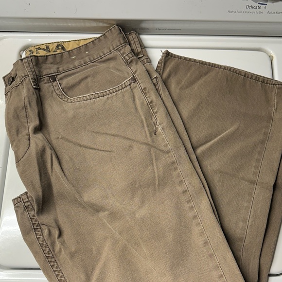 Arizona Jean Company Men's Khaki Chinos - Picture 1 of 6